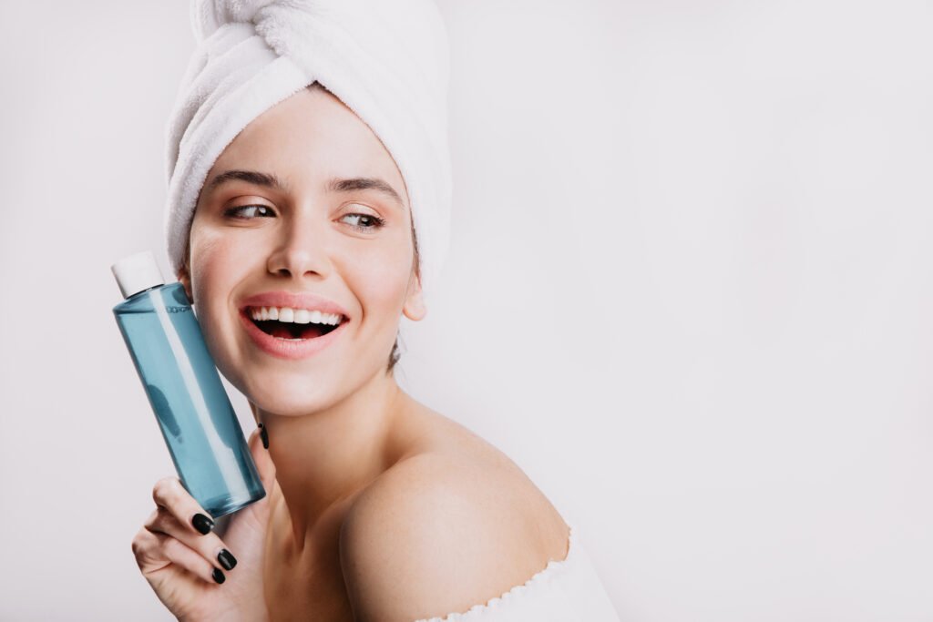 Top 5 Best Facial Toners for Healthy, Radiant Skin